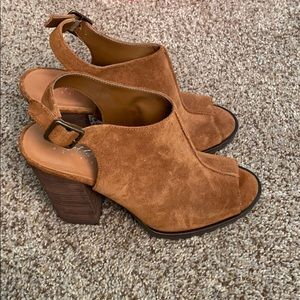 Lord and Taylor Booties